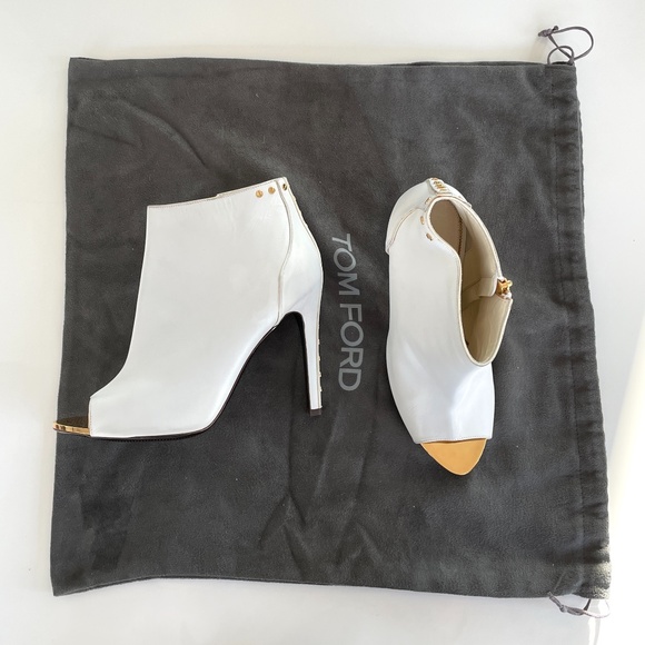 Tom Ford White & Gold Stiletto Bootie - Picture 4 of 4